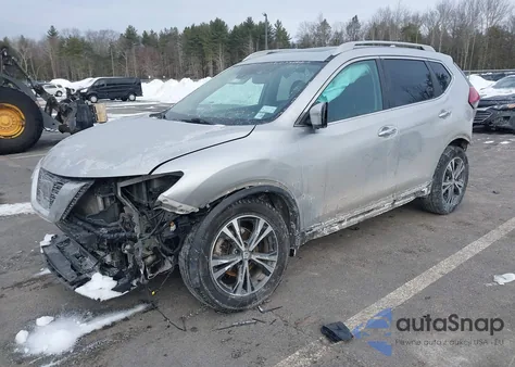2017 Nissan Rogue Sl z USA, uszkodzony, nr VIN 5N1AT2MV5HC839144